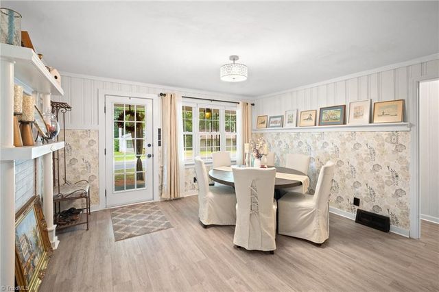 853 Meadowbrook Drive, King, NC 27021
