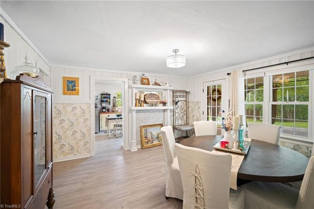 853 Meadowbrook Drive, King, NC 27021