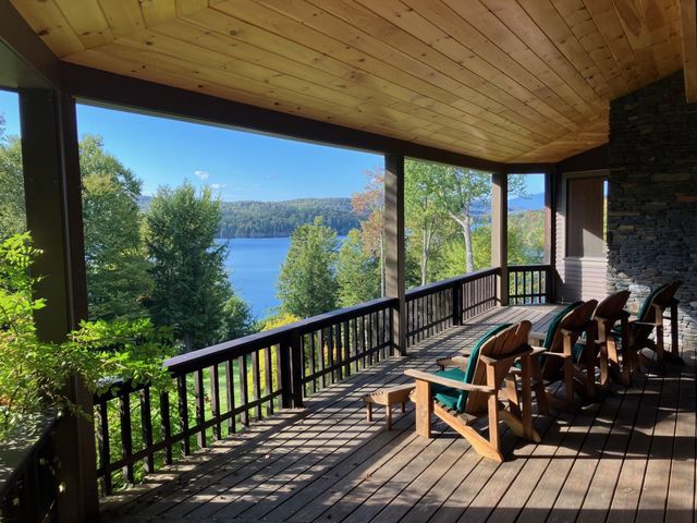 404 Patnoe Farm Drive, Hyde Park, VT 05655