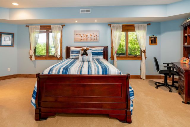 404 Patnoe Farm Drive, Hyde Park, VT 05655