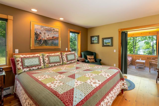 404 Patnoe Farm Drive, Hyde Park, VT 05655