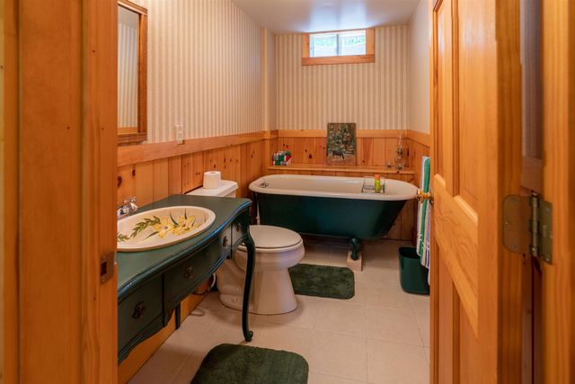 404 Patnoe Farm Drive, Hyde Park, VT 05655