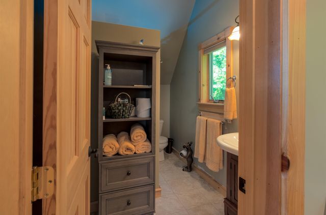 404 Patnoe Farm Drive, Hyde Park, VT 05655