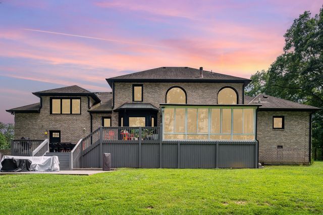 1640 Eno Rd, Dickson, TN 37055