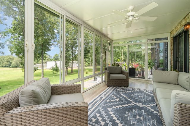 1640 Eno Rd, Dickson, TN 37055