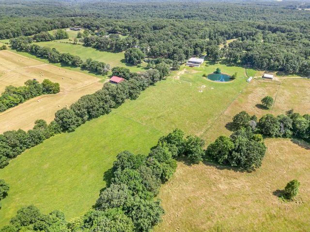 1640 Eno Rd, Dickson, TN 37055