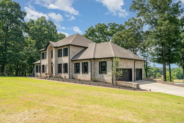1640 Eno Rd, Dickson, TN 37055