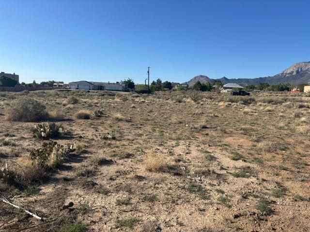 Del Rey Avenue NE, Albuquerque, NM 87122
