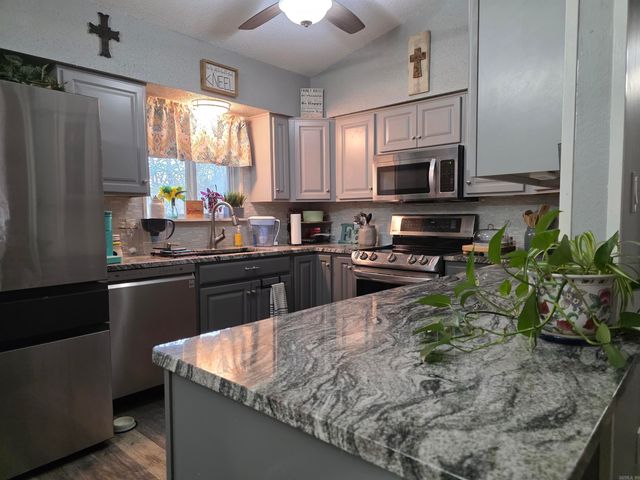 120 Wigwam Trail, Fairfield Bay, AR 72088