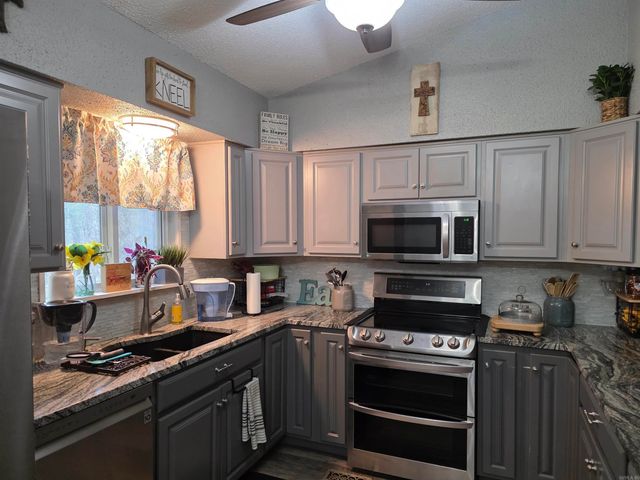 120 Wigwam Trail, Fairfield Bay, AR 72088