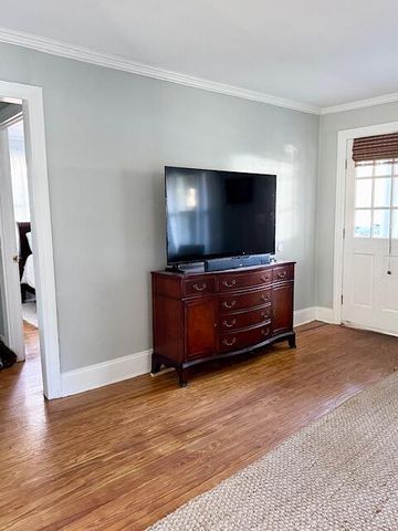 2211 Ramsay Street, Charleston, SC 29412