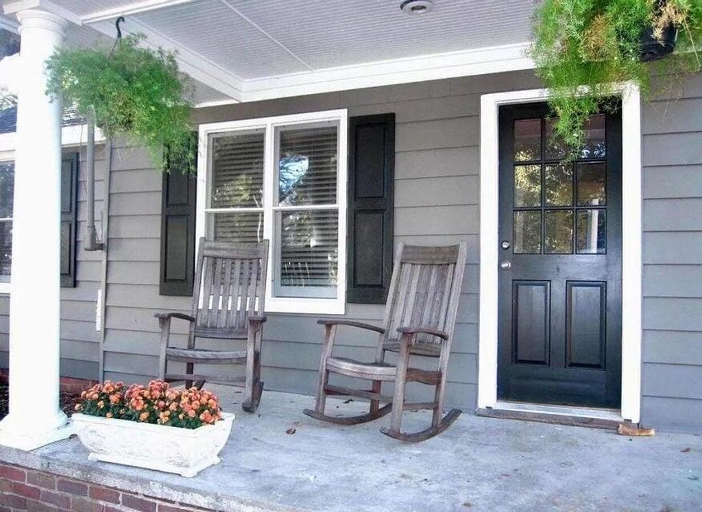 2211 Ramsay Street, Charleston, SC 29412