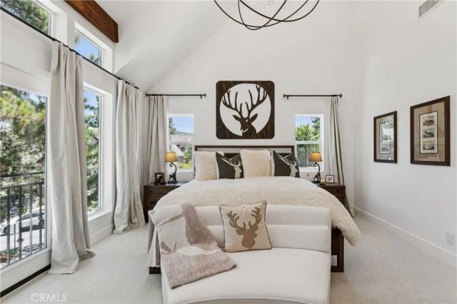 304 Lake Knoll Drive, Lake Arrowhead, CA 92352