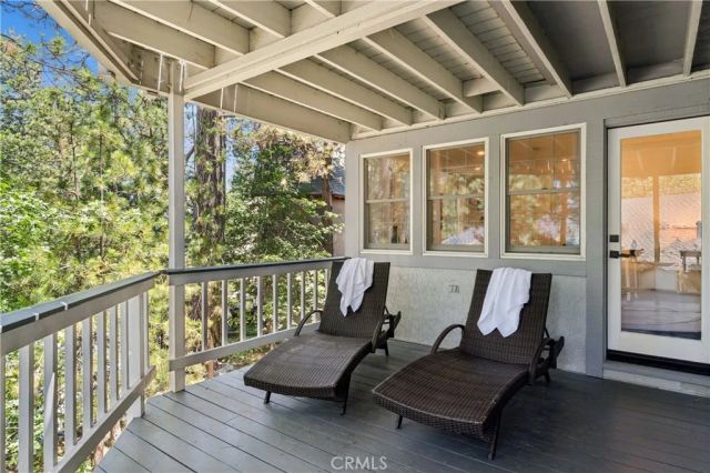 304 Lake Knoll Drive, Lake Arrowhead, CA 92352
