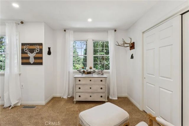 304 Lake Knoll Drive, Lake Arrowhead, CA 92352