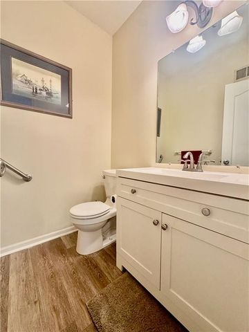 15585 Floyd Street, Overland Park, KS 66223