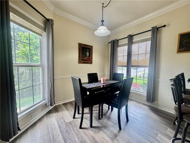 15585 Floyd Street, Overland Park, KS 66223