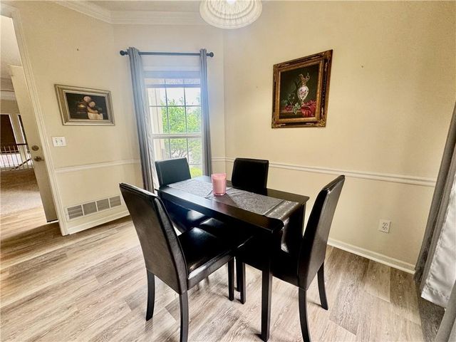 15585 Floyd Street, Overland Park, KS 66223