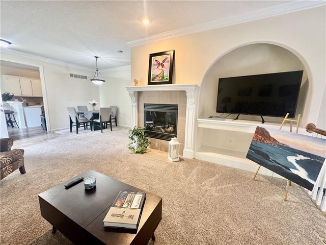 15585 Floyd Street, Overland Park, KS 66223