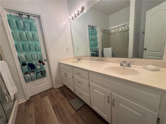 15585 Floyd Street, Overland Park, KS 66223