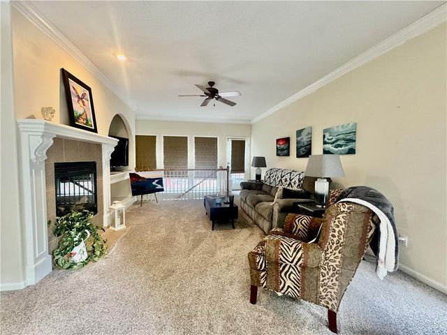 15585 Floyd Street, Overland Park, KS 66223