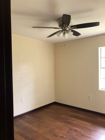 1407 Memory Ln, Houma, LA 70363