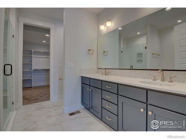 307 57th Avenue, Greeley, CO 80634