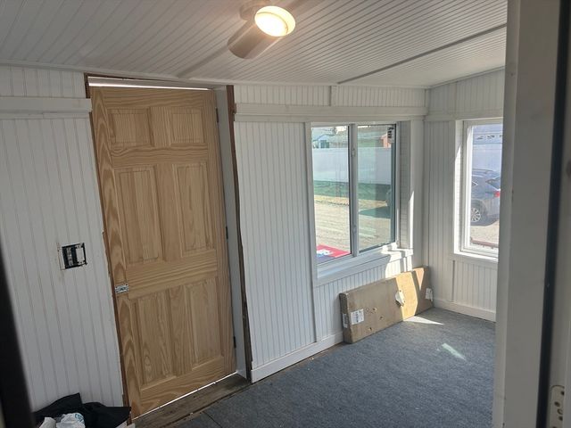 28 Grove Ave, Brockton, MA 02302