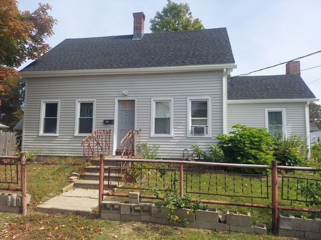 28 Grove Ave, Brockton, MA 02302