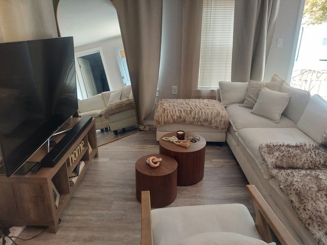 28 Grove Ave, Brockton, MA 02302