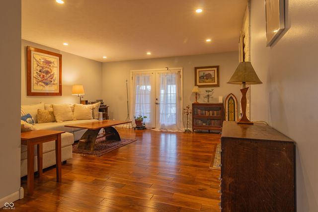 2101 Elizaville Road, Lebanon, IN 46052