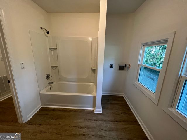 306 S Tillman Street, Glennville, GA 30427