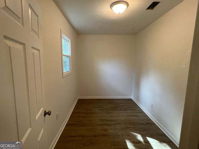 306 S Tillman Street, Glennville, GA 30427