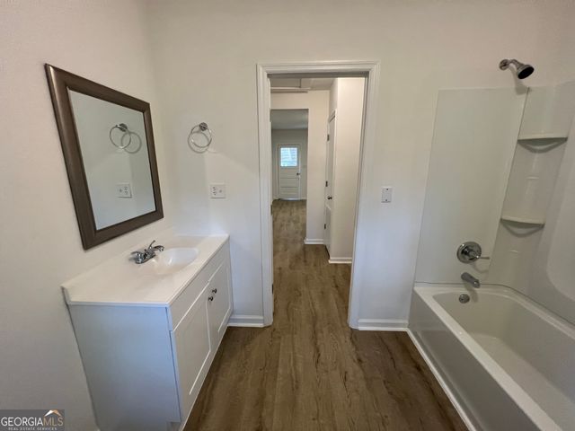 306 S Tillman Street, Glennville, GA 30427