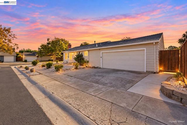 1298 Almar St, Concord, CA 94518