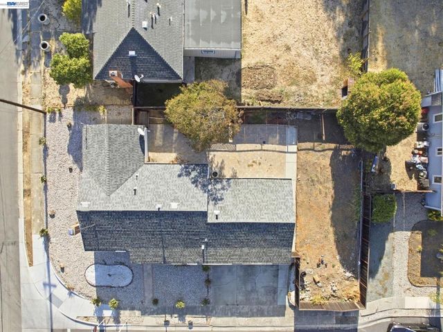 1298 Almar St, Concord, CA 94518