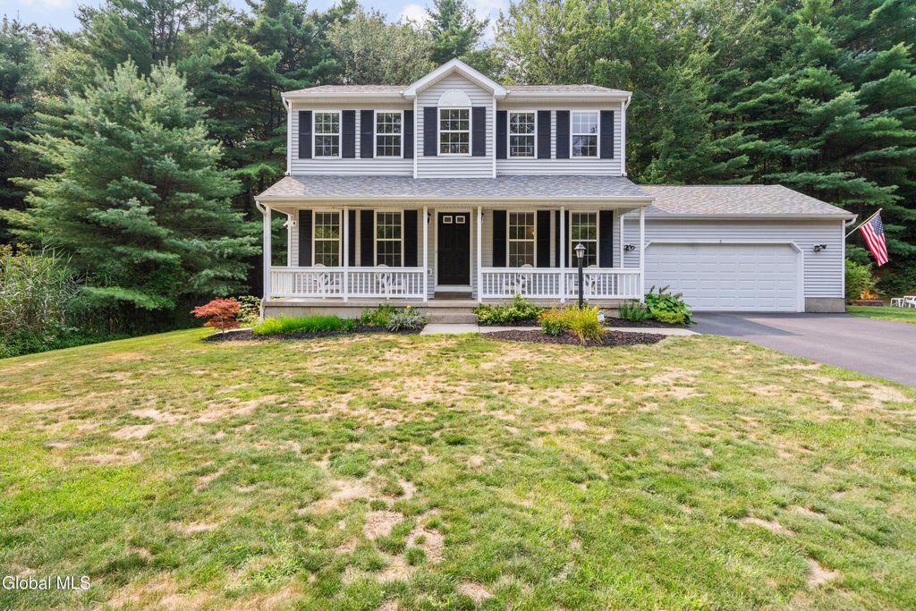 6 Nottingham Drive, Wilton, NY 12866