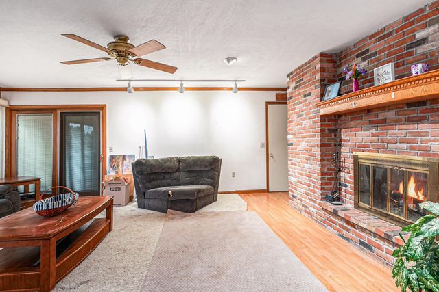 2749 S 8 Mile Road, Auburn, MI 48611