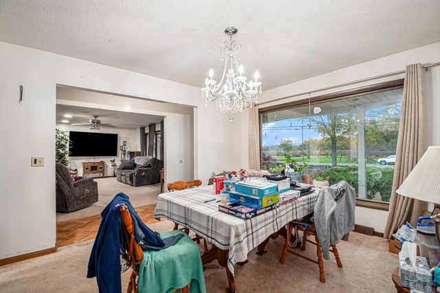 2749 S 8 Mile Road, Auburn, MI 48611