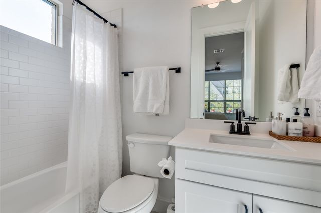 2505 Liverpool Lane, Carrollton, TX 75010