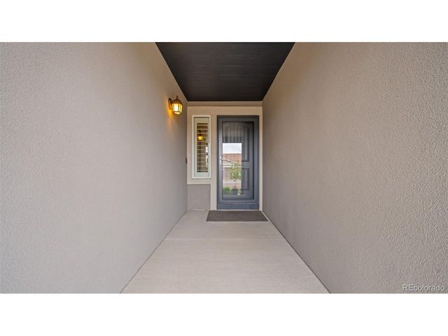 10355 Rifle Falls Way, Colorado Springs, CO 80924