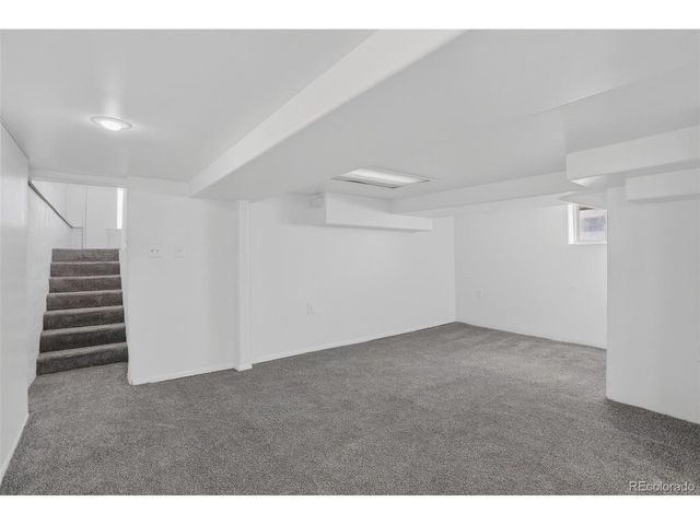 190 N Cedar St, Keenesburg, CO 80643