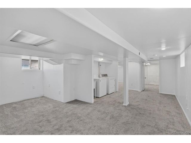 190 N Cedar St, Keenesburg, CO 80643