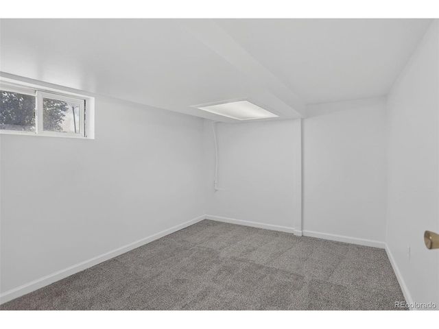 190 N Cedar St, Keenesburg, CO 80643