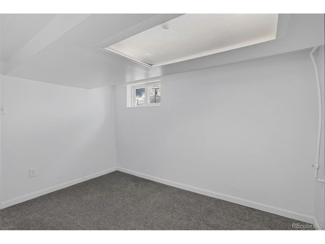 190 N Cedar St, Keenesburg, CO 80643