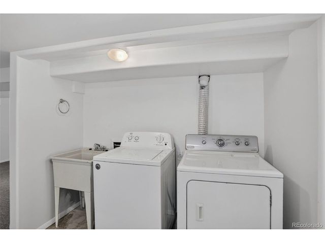 190 N Cedar St, Keenesburg, CO 80643