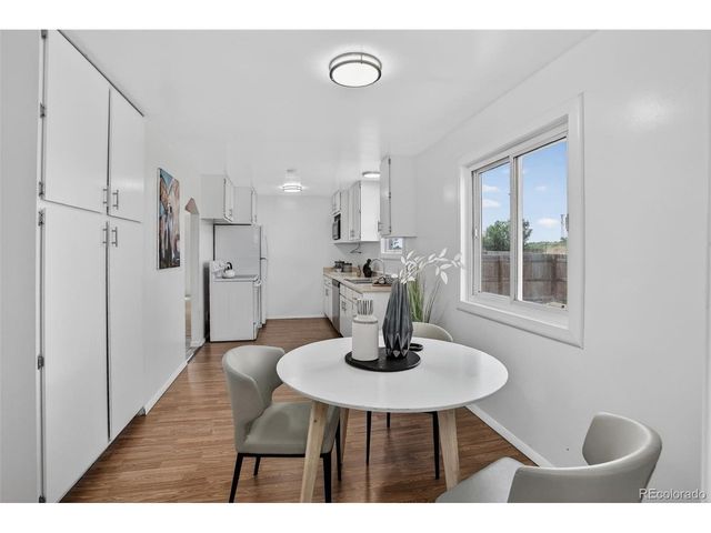 190 N Cedar St, Keenesburg, CO 80643