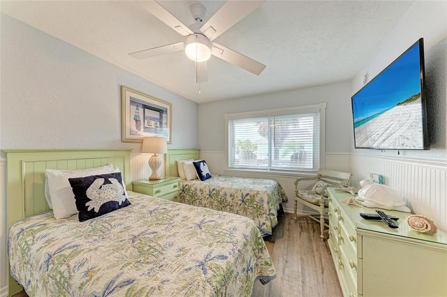 101 25TH STREET N 3, Bradenton Beach, FL 34217