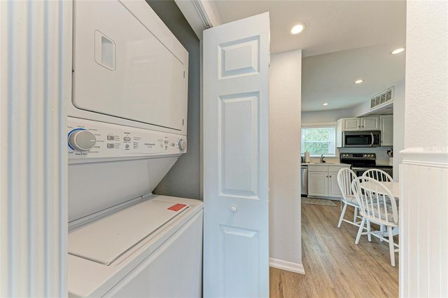 101 25TH STREET N 3, Bradenton Beach, FL 34217