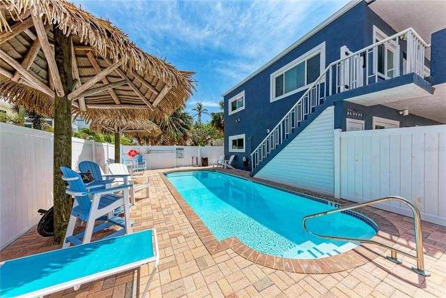 101 25TH STREET N 3, Bradenton Beach, FL 34217